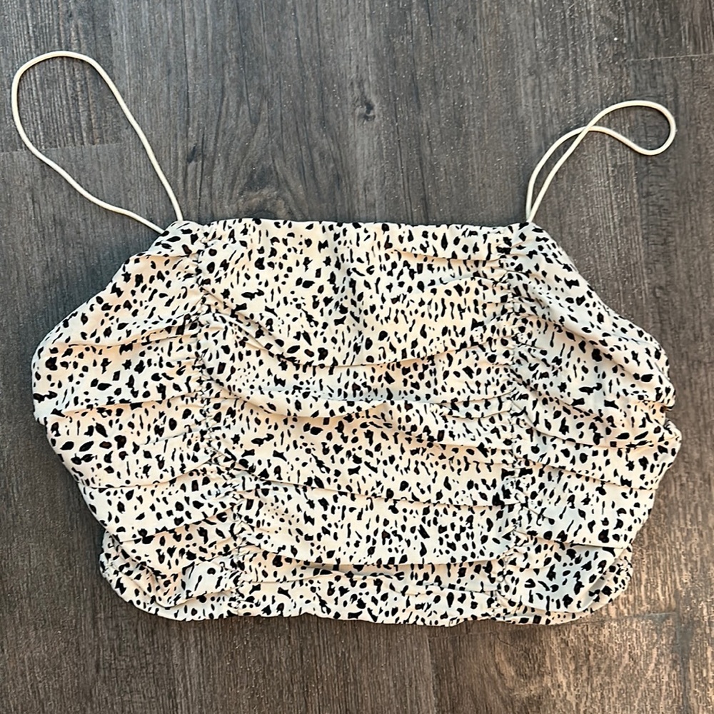 Leopard print thin strapped crop top